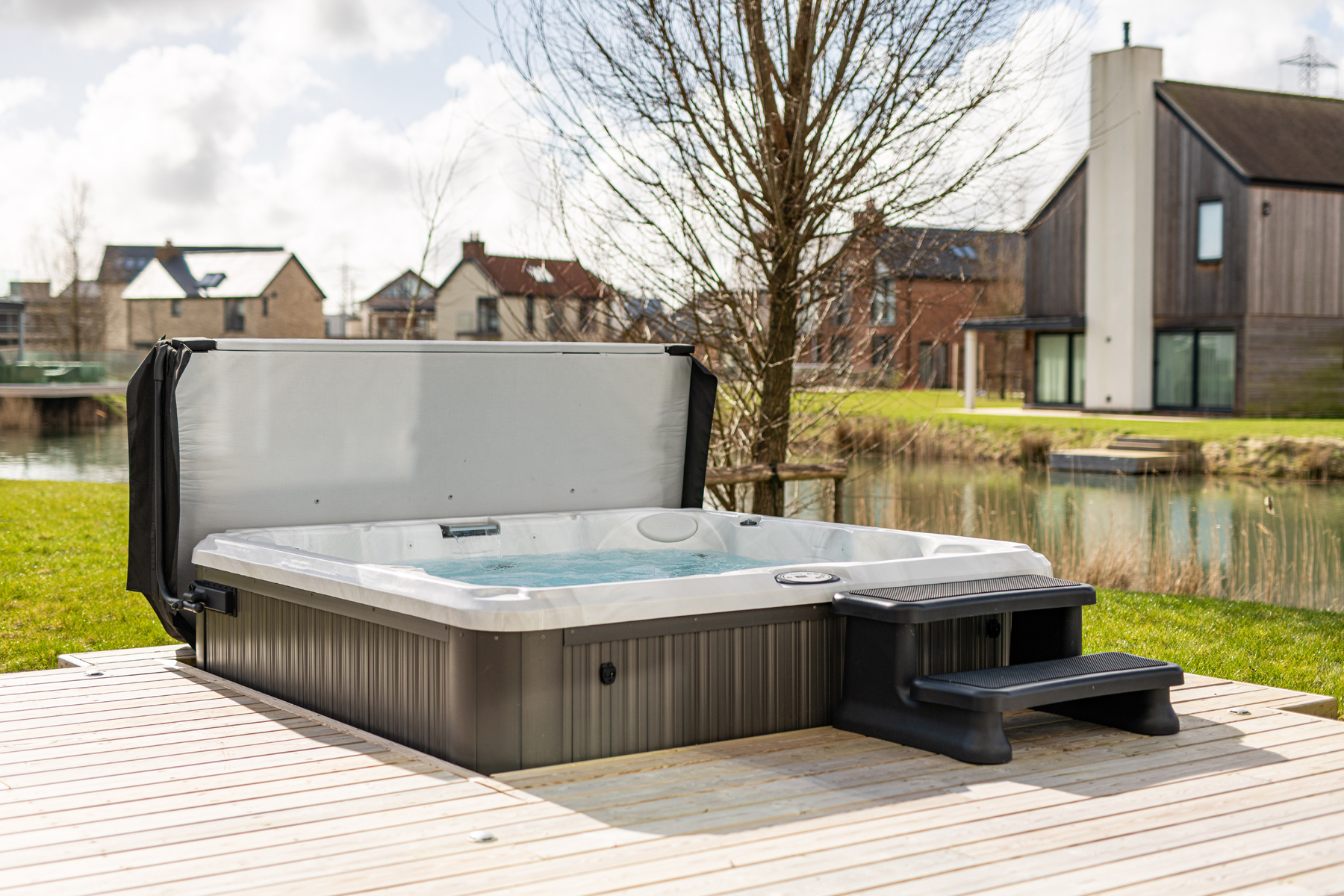 Hot tub in holiday home